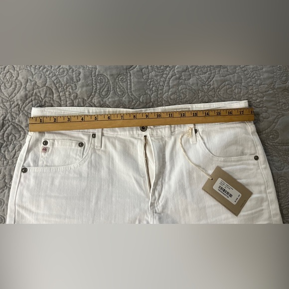 NWT AG-ED Hailey Cutoff White Boyfriend Denim Stretch Shorts Size 32 - Picture 13 of 15